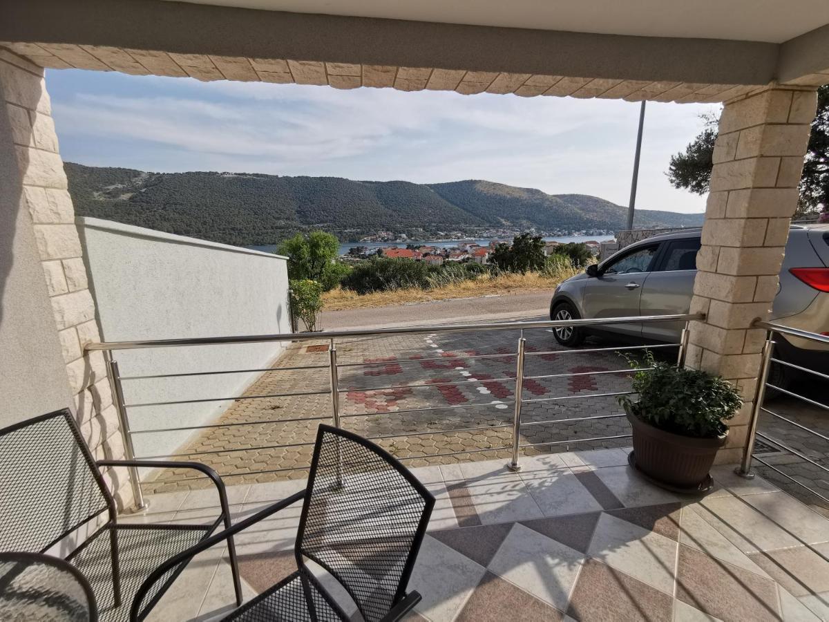 Apartments Villamare Grebastica Exterior photo
